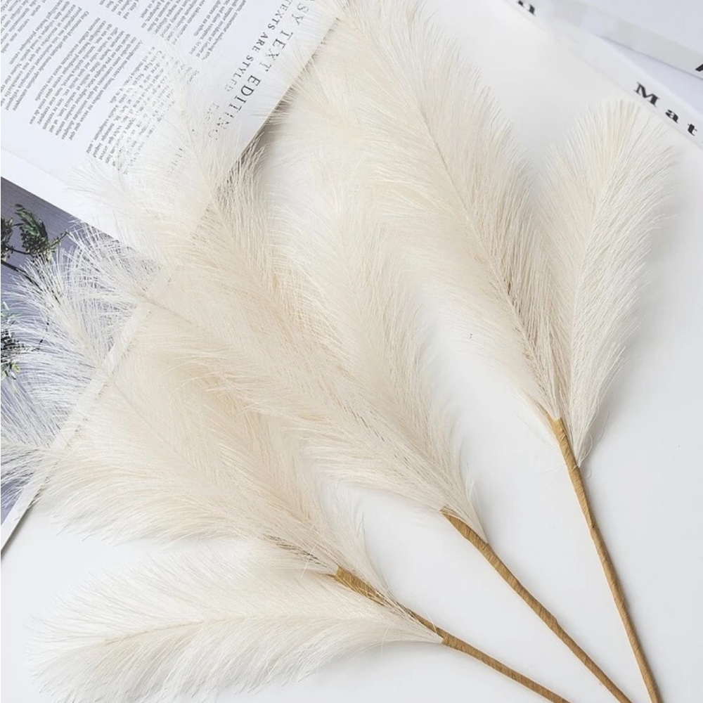 Faux pampas grass flower plant home decor cream white - Picture 3 of 5
